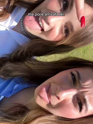 A post by @violasilvii on TikTok caption: sei stata la scoperta più bella dei social, non pensavo potesse nascere questo legame così forte, e pensare che meno di un anno fa tra noi non scorreva buon sangue, ora ci ridiamo su. tiamoo🩷 @alicee 