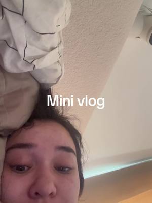 A post by @indyisabella on TikTok caption: Nou we zijn nu alle baby spullen aan het opruimen 
