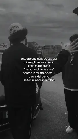 A post by @lelegiaccari on TikTok caption: in pochi capiranno che momento è