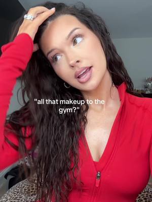 A post by @jade.amberrrrr on TikTok caption: the girls that get it get it 💋
