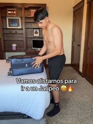 A post by @justdamian58 on TikTok caption: GRWM para ir a un Jaripeo 🤩🔥 @Jobes_Hats #baile #jaripeo #outfit #fitcheck 