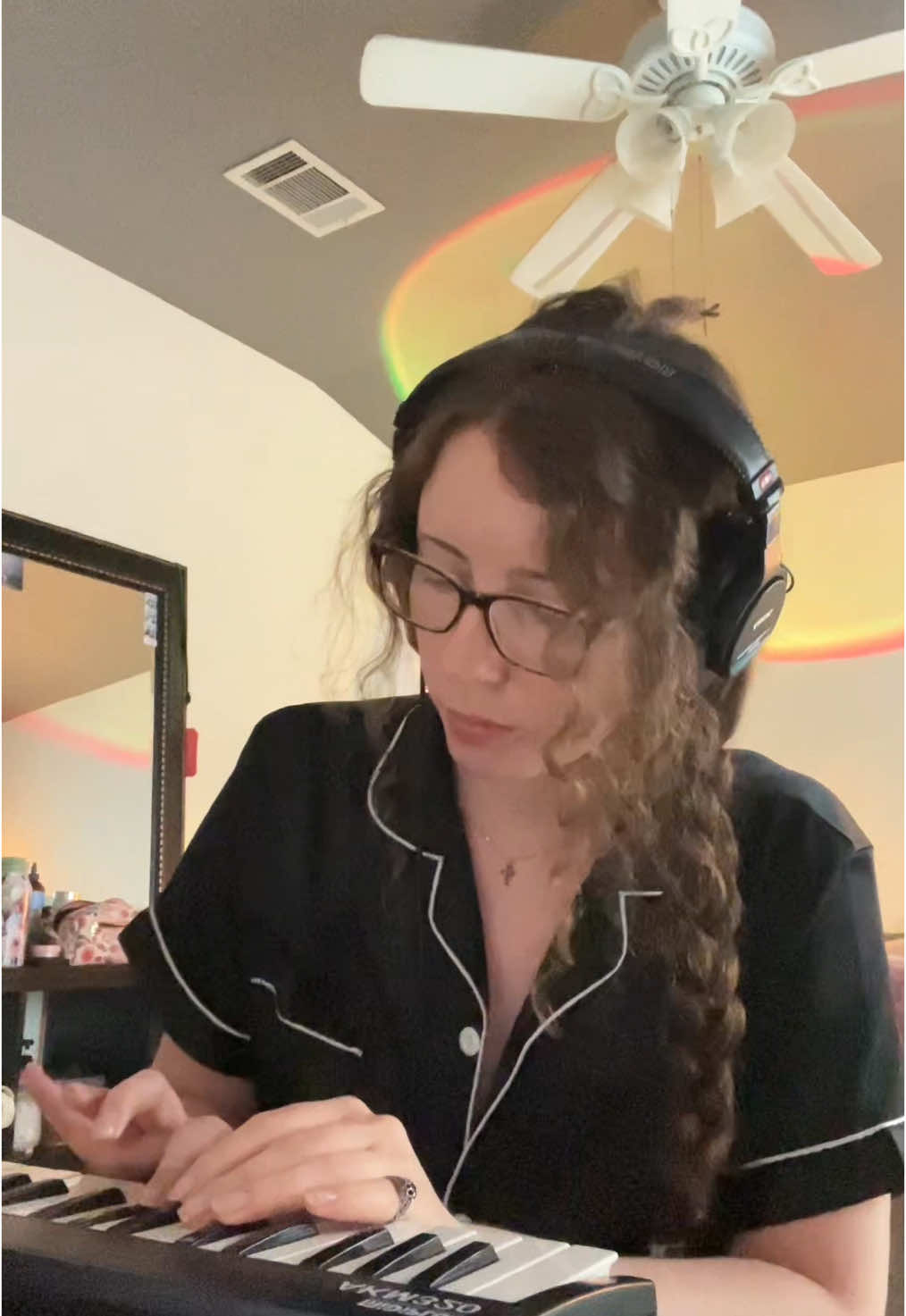 A post by @hailey.orion on TikTok caption: these songs are soul sisters and you can’t tell me otherwise #party4u #charlixcx #sza #coversong @SZA @Charli XCX 