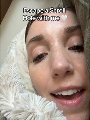 A post by @kellybaums on TikTok caption: Also also: often being stuck like this is a symptom of a larger issue, so I encourage you to noodle on if something is making you feel burnt out or overwhelmed and do what you can to manage or change it! 💕#adhd #executivedysfuntion #adhdcheck #adhdtips #adhdsupport 