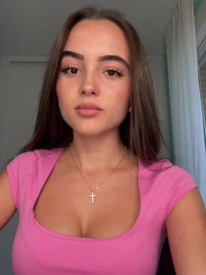 A post by @saragaarciaaa_ on TikTok