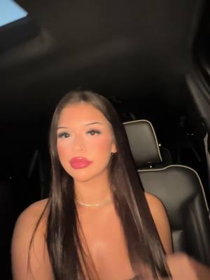 A post by @mellymelll7 on TikTok caption: #mellygirls 