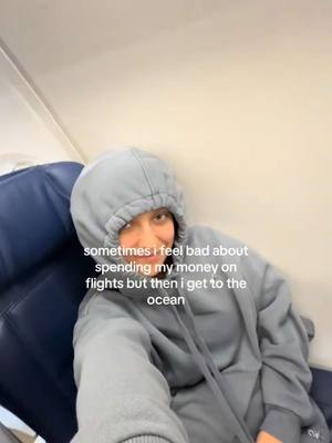 A post by @daisyykent on TikTok caption: frequent flyer points 📈
