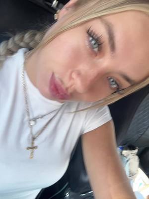 A post by @lyssaabbby on TikTok