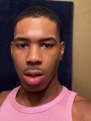 A post by @iiiamlee__ on TikTok caption: I am the barber😂#fyp #viral #tiktokmademebuyit #barber 