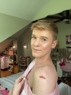 A post by @michaelduvallxo on TikTok caption: the boy annalise #fyp #princessandthepauper 