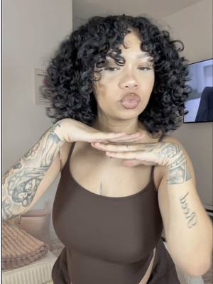 A post by @jessjustbored on TikTok caption: 🤎