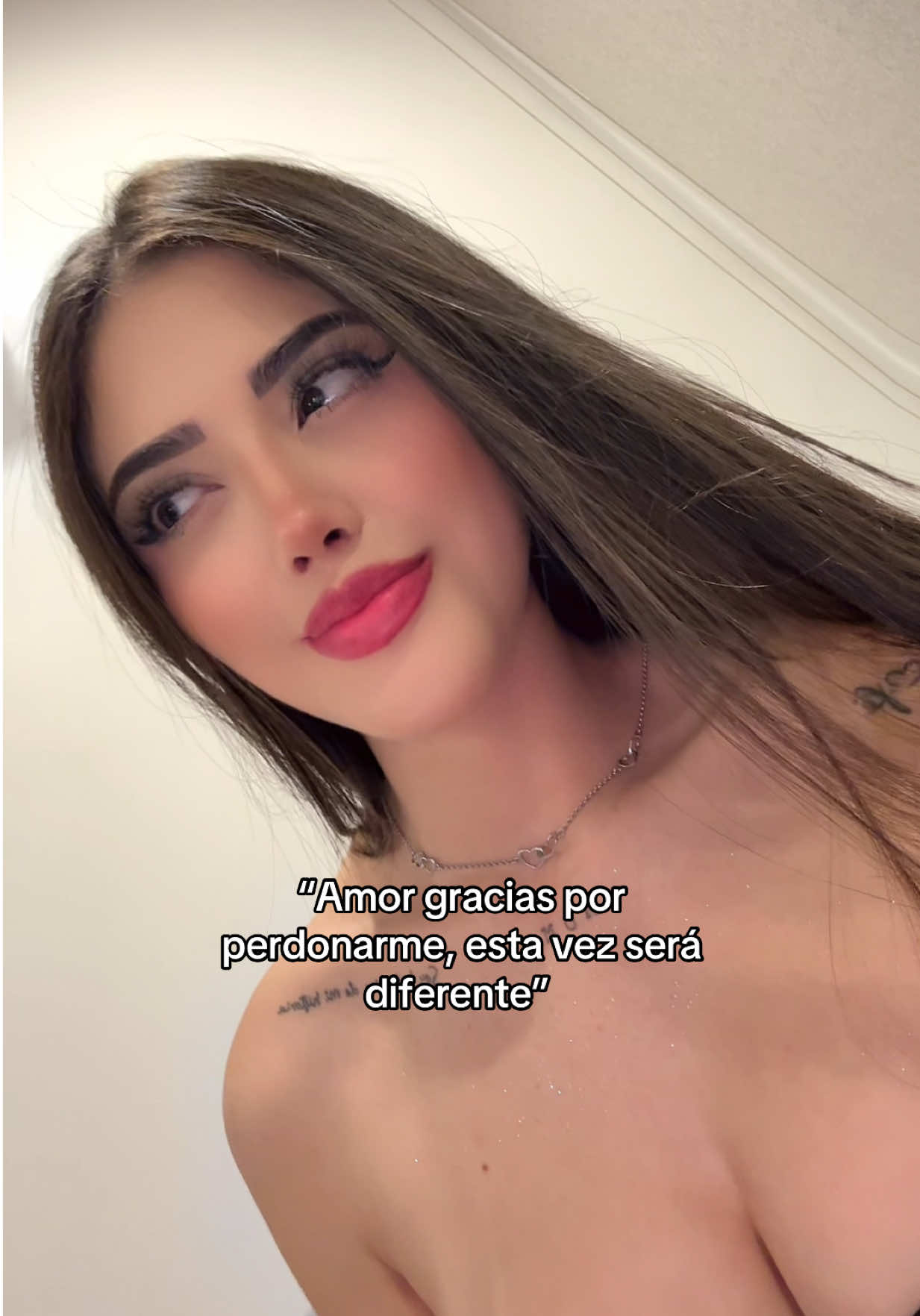 A post by @gabrielaaa0630 on TikTok caption: IG:Gabrielaaa0630✨ #fyp #parati 