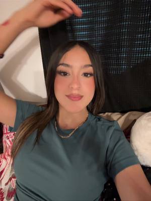 A post by @htx_michii713 on TikTok caption: Me vuelves locaaa😮‍💨 #foryou #parati #onthisday 