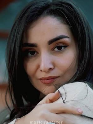 A post by @music.fantazer.official on TikTok caption: ПРЕМЬЕРА КРАСИВЕЙШЕЙ ДУШЕВНОЙ ПЕСНИ 💫 ДАНА ЛАХОВА☑️ ОБНИМАЙ, МАЙ, МАЙ 🔥💥😍❤️‍🔥🎶🎼💥🎙️ 
