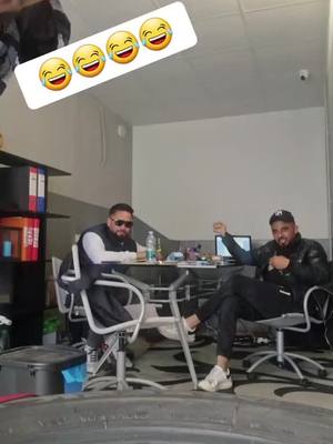 A post by @autochahmi_vip on TikTok caption: #accadeoggi 