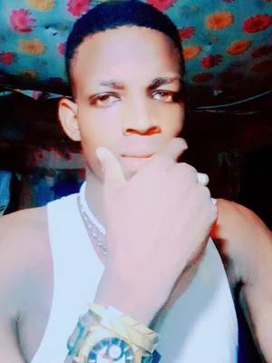 A post by @0172harry on TikTok caption: #cejour-là 