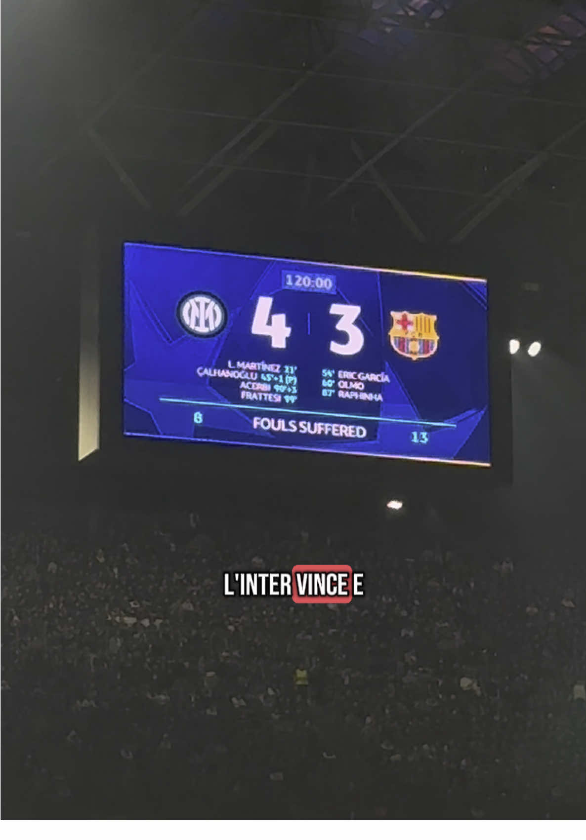 A post by @brisida on TikTok caption: 🖤💙 @Inter grazie a @betsson.sport per averci permesso di vedere una delle partite più belle !! #invitedby 