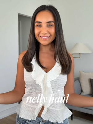 A post by @katrineregnbue on TikTok caption: annonce @NELLY.COM 🙌🏽 er det et tiger eller zebra print? 🦓  20KATRINE for 20% rabat af din nelly by nelly ordre ✨ #haul #nellyhaul #tøj #nellycom