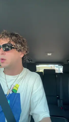 A post by @rawayanatv on TikTok caption: Llegó?