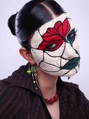 A post by @runscay on TikTok caption: filmed this almost 3 weeks ago but haven’t had the time to edit :// stained glass yarn makeup, inspired by @Anna👩🏼‍🎨 ‘s yarn makeup trend 🥀 using @KryolanOfficial spirit gum, @NYX Professional Makeup sfx face paint and coton yarn 🧶 #stainedglassmakeup #yarnmakeup #woolskinmakeup #creativemakeup 