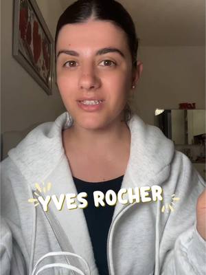 A post by @egla.kajushi on TikTok caption: Dhurate per motren 🎁  @Greta💋  @yr_ita 