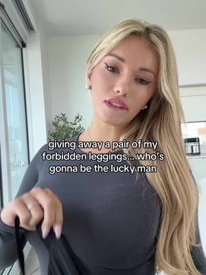 A post by @breckiehill on TikTok