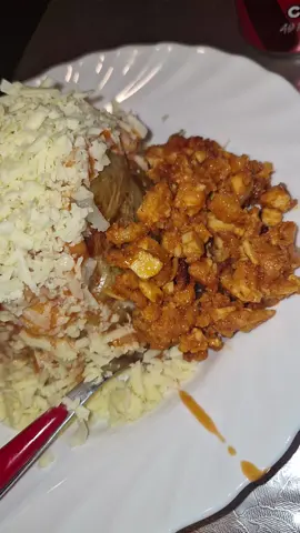 A post by @laila_begum1 on TikTok caption: #jacketpotato #viral #food #fyp #yum #foruyou #chiken #