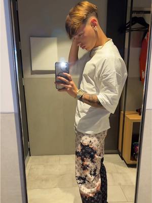 A post by @domenicoespositooo_ on TikTok caption: No Lo Sé