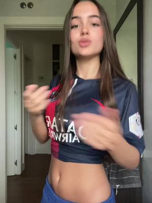 A post by @saragaarciaaa_ on TikTok
