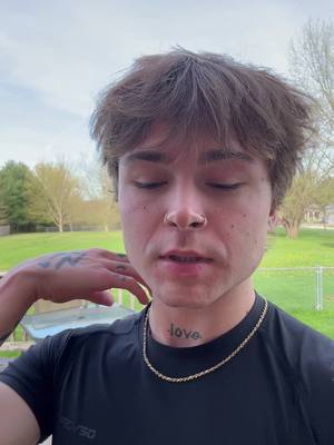A post by @kxstutz on TikTok caption: Twitch - kxstutz 