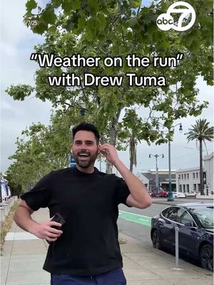 A post by @abc7newsbayarea on TikTok caption: OMG! Ran into ABC7 News meteorologist Drew Tuma on his morning run and HAD to ask him about the weather today! ☀️🏃☁️🌁 #weather #sfweather #dailyweather #abc7news #drewtuma #sf #run #runner #dailyrun #public #weatheranchor #sanfrancisco 