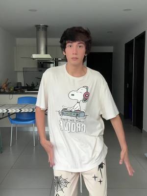 A post by @danlechuga on TikTok caption: ya es el último que subo con este audio jaja