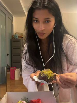 A post by @creepygirl102 on TikTok caption: Replying to @user8542782558592 