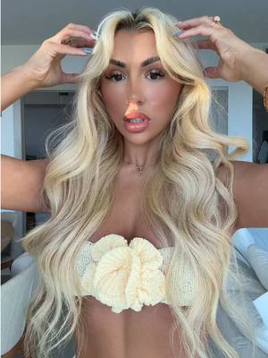 A post by @magsmathes on TikTok caption: I tell all the blue birds🪺