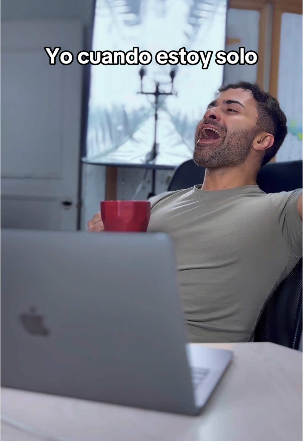 A post by @marceloalcazar on TikTok caption: Las mamás nos heredan su música🤣 te amo @Chayanne 