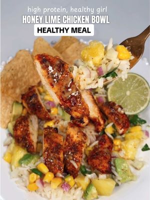 A post by @makayla_thomas_fit on TikTok caption: so fresh so flavorful 🤌🏼 give me all the warm weather lazy girl meals !!!  #healthymeals #highprotein #mealprep #healthydinner 