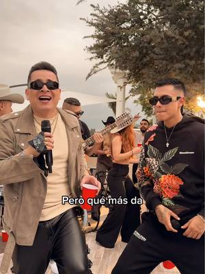 A post by @nicohernandezmusic on TikTok caption: PERO QUE MÁS DA 🤯! Ya son más de 2Millones de reproducciones en YouTube! Gracias Familia 🔥 ¿Donde quieren que la cantemos juntos? #quemasda #luisvega #nicohernandez 