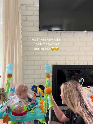 A post by @ellie_juengel on TikTok caption: The animal calls killed me😭♥️♥️ #facetimecall #greatgrandpa #family #funnyfacetime #grandparents 