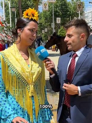 A post by @ibngarcia on TikTok caption: me encanta el color 🩵😍 #feriadeabril #sevilla #humor 