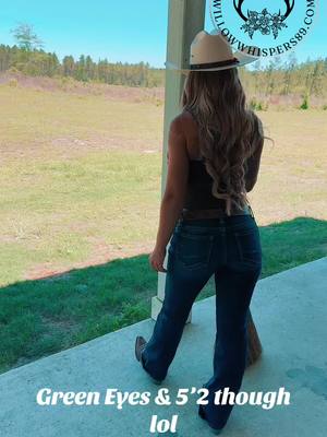 A post by @ohefwillow on TikTok caption: Oh, and a quarter lol its important 😘 #fyp #country #countrygirl #foryoupage #foryou 