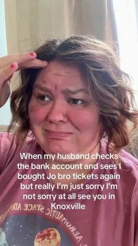 A post by @zerotothree_ on TikTok caption: I’m sorrrrrryyyyyy 😅 #jobros #joejonas @joejonas much love to you. 
