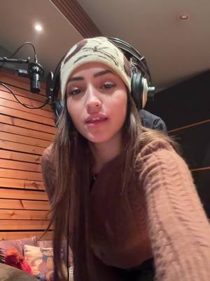 A post by @mel4nymusillo on TikTok caption: il zito mio fa le hit
