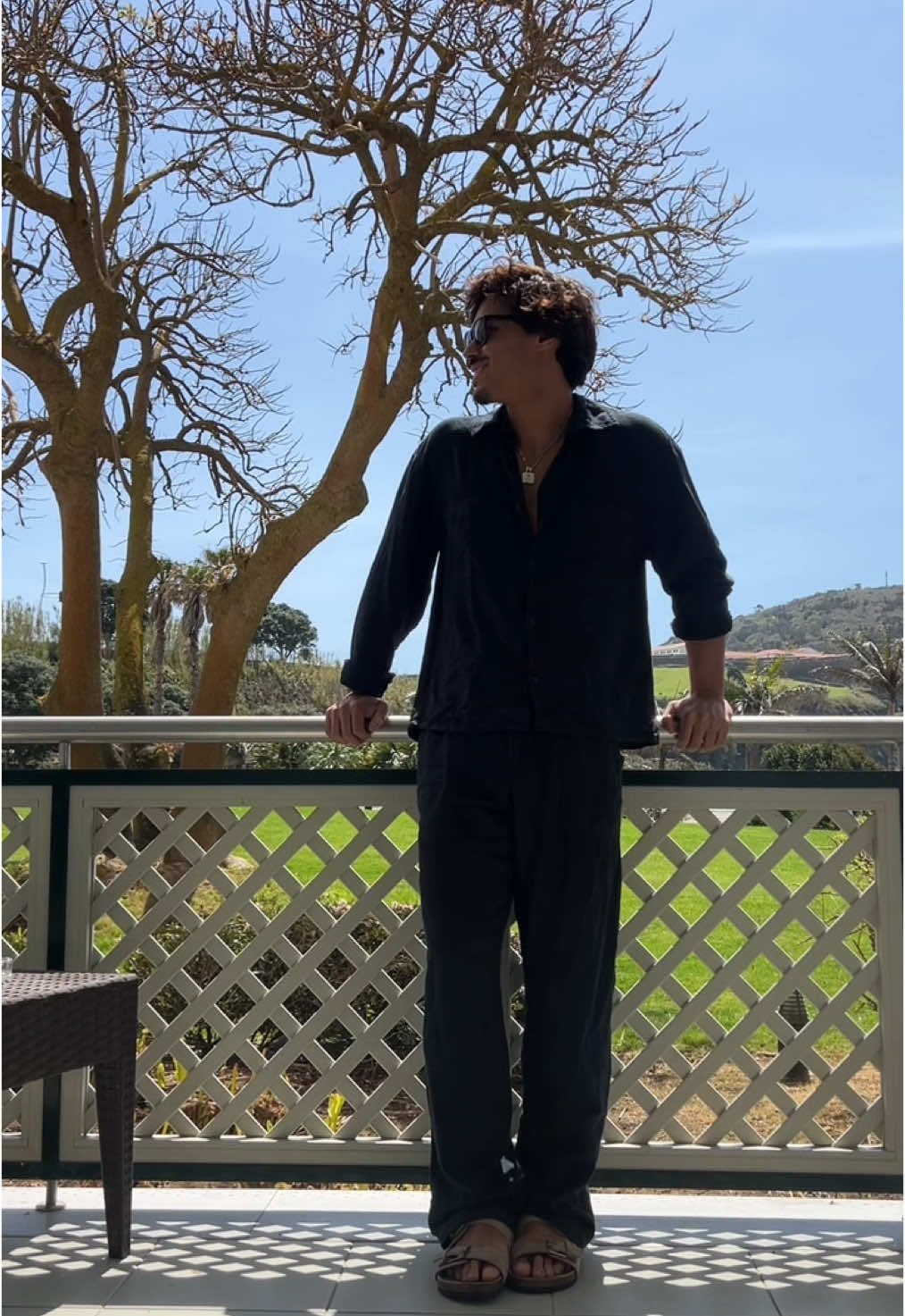 A post by @joaogfsantos on TikTok caption: @Pull&Bear #pullandbearcommunity #fyp #fitcheck 