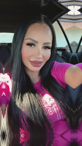 A post by @florinadragomir5 on TikTok caption: #paratiiiiiiiiiiiiiiiiiiiiiiiiiiiiiii #torrevieja #alicante #pink #gitana #summer 