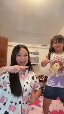 A post by @elmaasagra on TikTok caption: mas alam pa nya 😂 #fyp #mamelma 