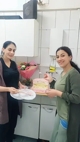 A post by @gold_kaplama_ayse on TikTok caption: @mecoesi @Sherka ahmedova 