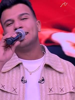A post by @mbcmasr on TikTok caption: افتكر غدر الصحاب.. التأثر على وجه عصام صاصا في أغنية كله سابني بقيت لوحدي #كلام_الناس #MBCMASR