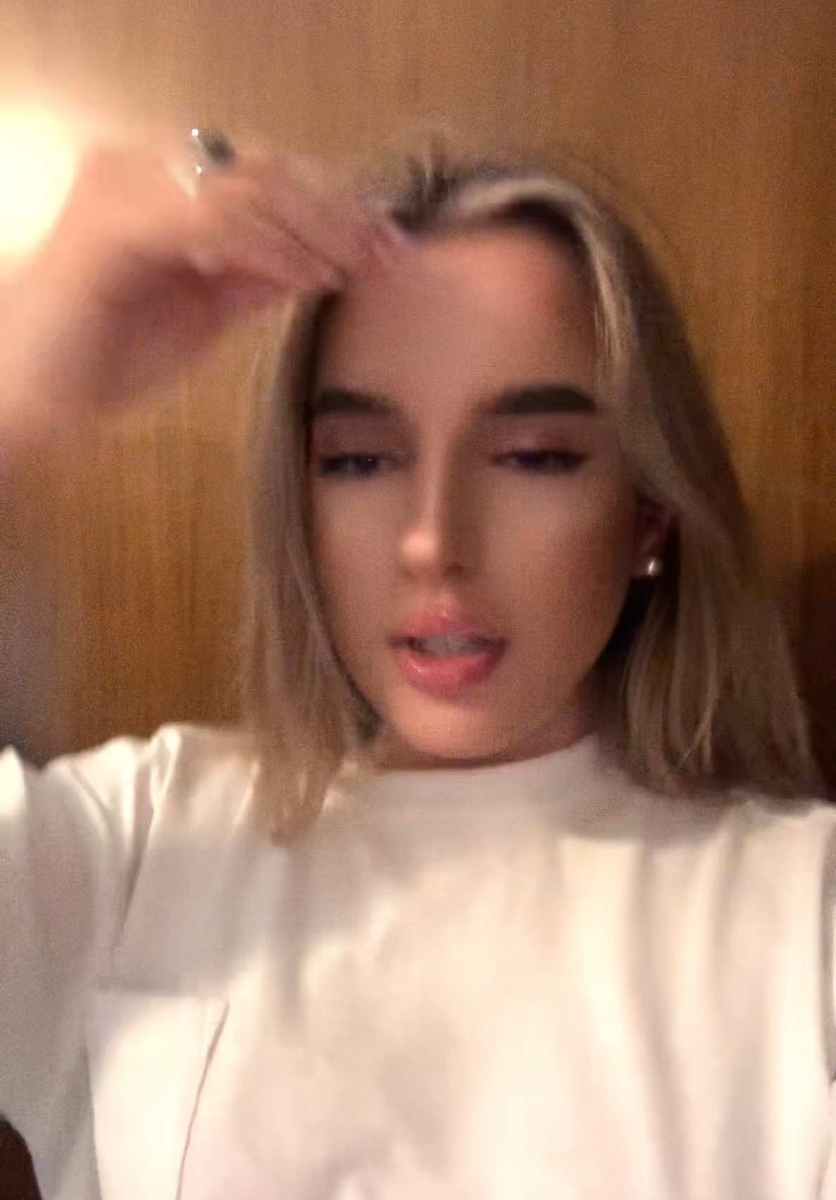 A post by @vica__08 on TikTok caption: #fyp #perte 