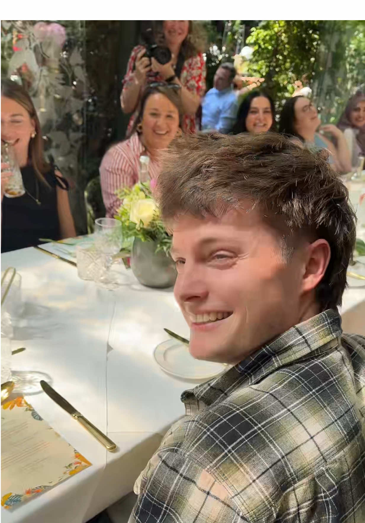 A post by @laurenrobertslibrary on TikTok caption: Afternoon tea with @FairyLoot and the girlies…. plus Zac  Thanks @Sophiesaur 📚 for the vid idea!!!! #powerlessseries #bookish #BookTok 