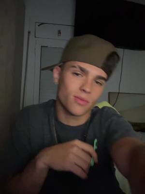 A post by @elflein1 on TikTok caption: 😇. #fyp 