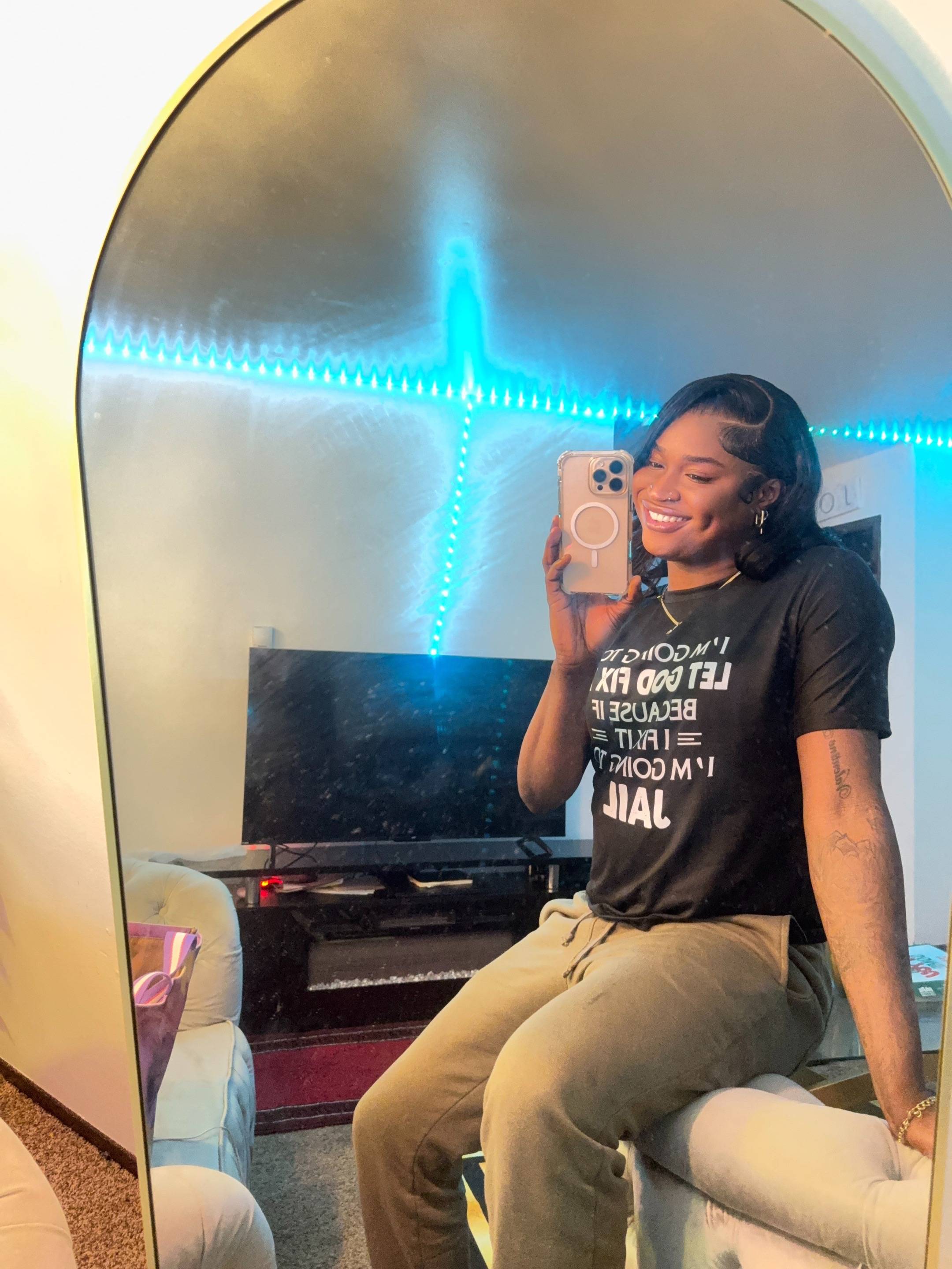A post by @tatijanets2 on TikTok caption: #pourtoi Gro verite 😣🙏🥰